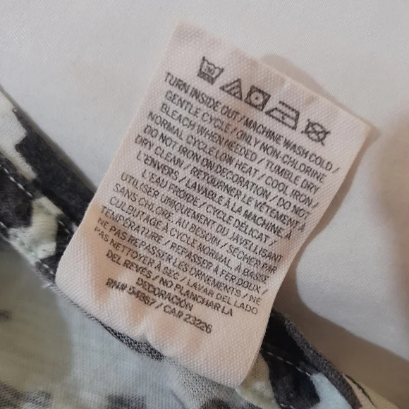 ● Victoria's Secret | VS PINK Aztec Tribal Print Teal Tank Top - Picture 8 of 10